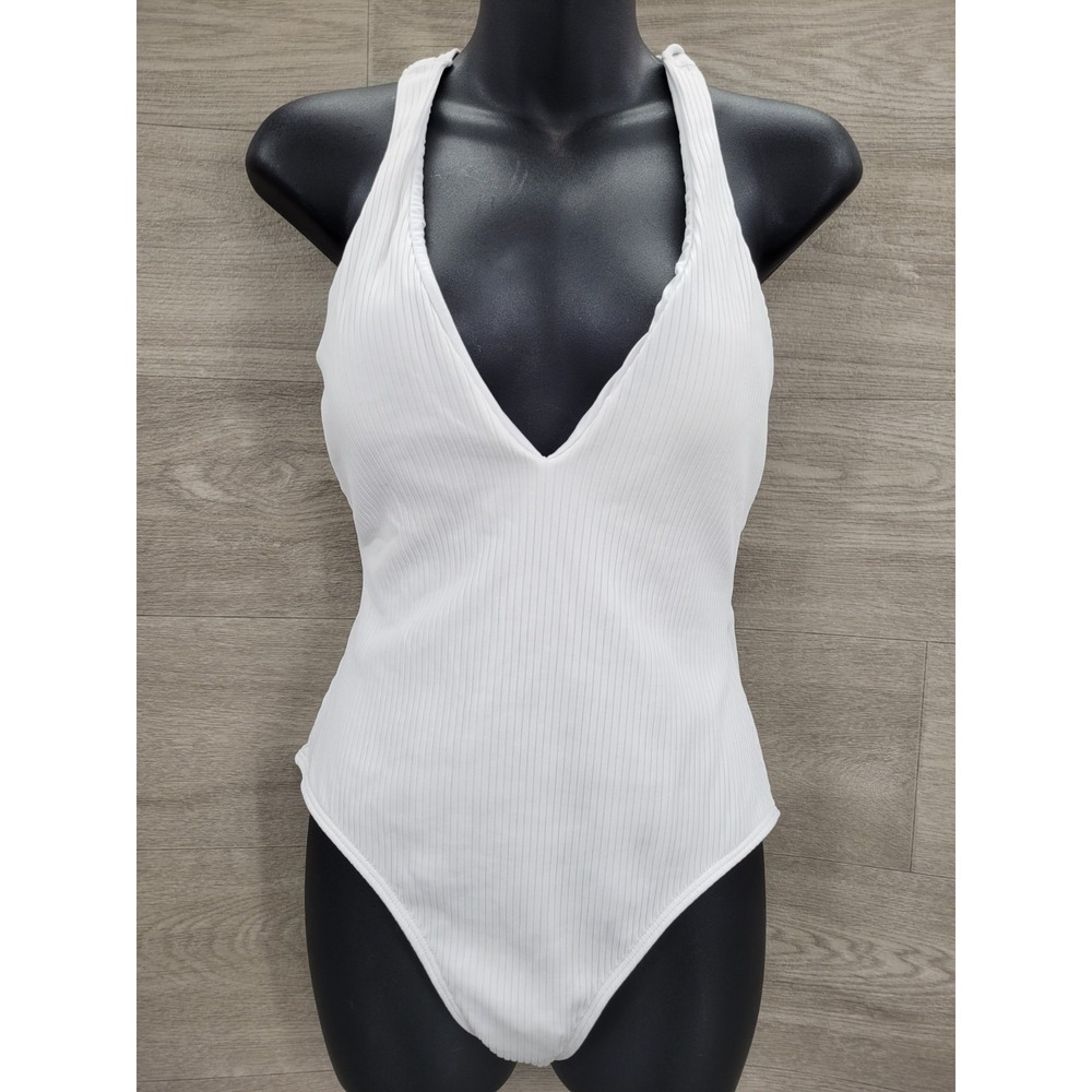 Lulus One Piece Swimsuit Women's Large White Sleeveless NWT Beach Pool